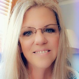 Meet your Posher, Dori